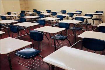 عاجل ... الجزائر تغلق المدارس لمدة عشرة أيام لمواجهة تفشي متحور أوميكرون